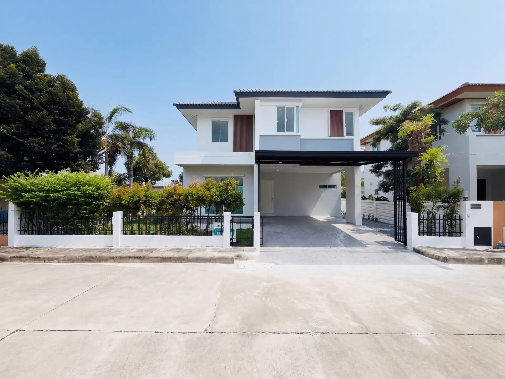 Property exterior detail