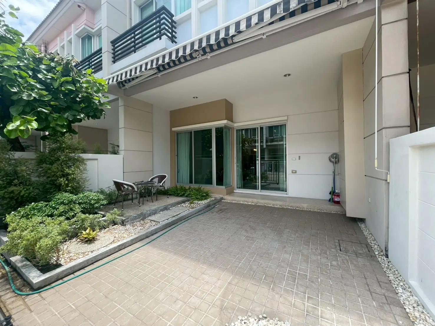 Property exterior detail